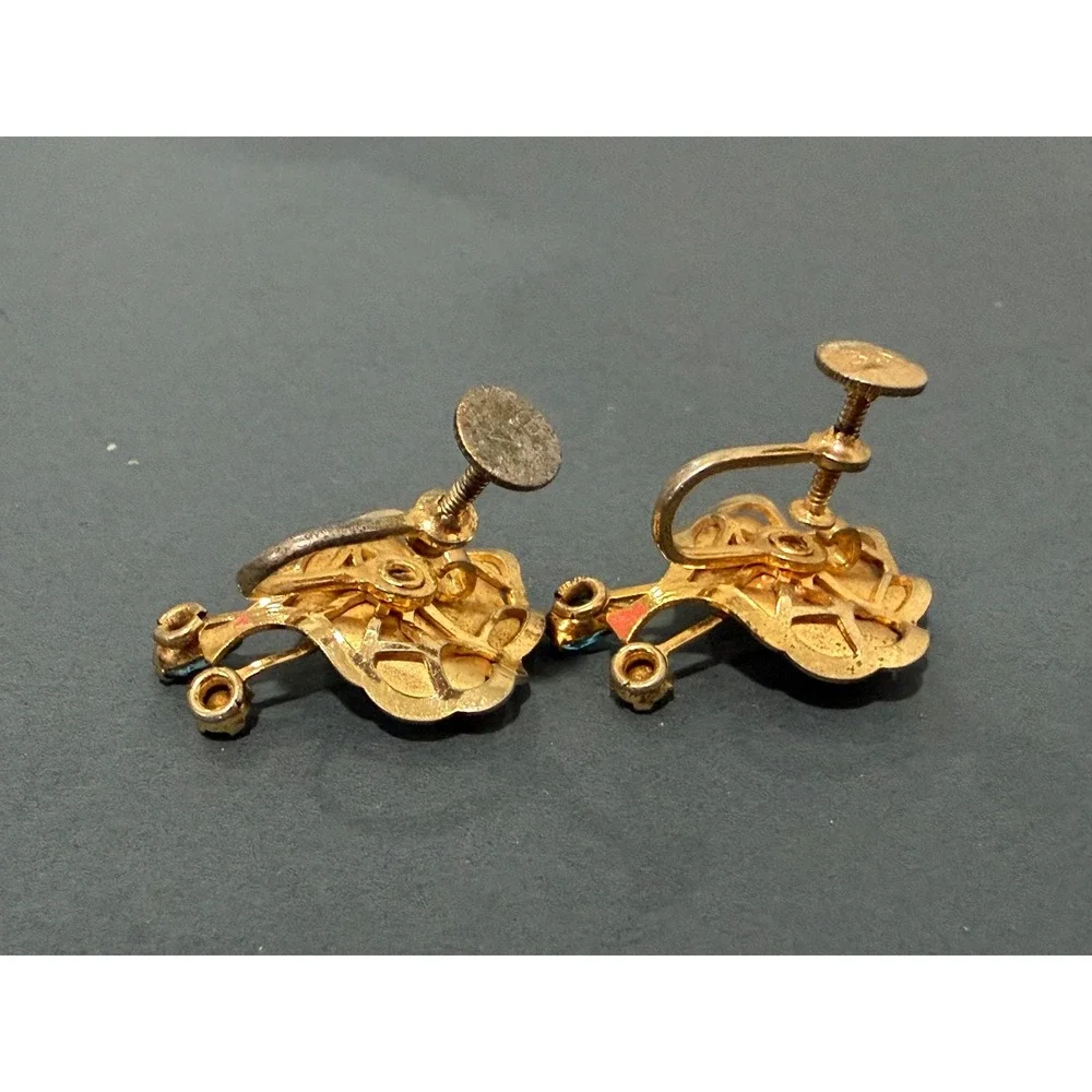 Bugbee & Niles B.N. Vintage Screw Back Earrings‎ Gold Tone Pink Blue Rhinestone